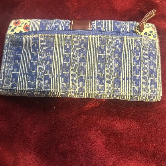Wallet - Picture 2 of 3